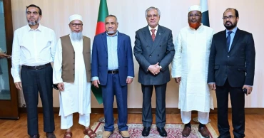 Jamaat delegation meets Pakistan foreign minister at high commission