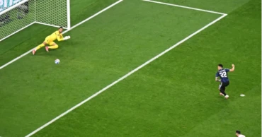 Messi subs in and scores again as Argentina beat Jordan to sweep group
