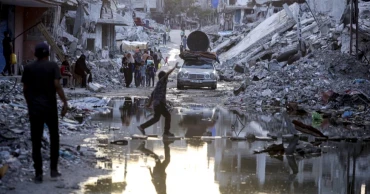 Israel says more polio vaccines are delivered to Gaza, where aid groups seek pause in fighting