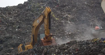 30 killed in landslide at Guinea landfill