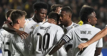 Mbappé hat trick, Kane double power Madrid and Bayern to big Champions League wins