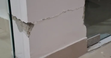 Cracks appear at newly built Secretariat building after earthquake