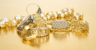 Gold prices rise for first time this year in Bangladesh