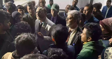 DU students demand resignation of 3 syndicate members