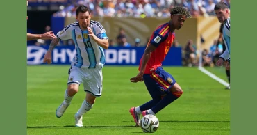 Argentina battle Spain for the World Cup title