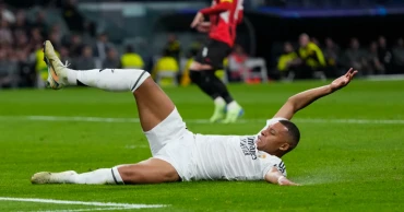 Struggling captain Mbappé once again left out of France squad