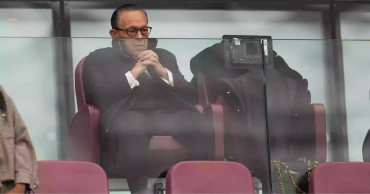 West Ham co-chairman David Sullivan quits