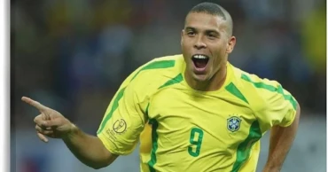 Rafa scores with 'Ami Akash Pathabo' in FIFA's tribute to Brazil legend Ronaldo