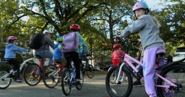 ‘Bike bus’ in New Jersey turns school commute into a community event
