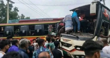 Faridpur road crash kills 3, injures 10