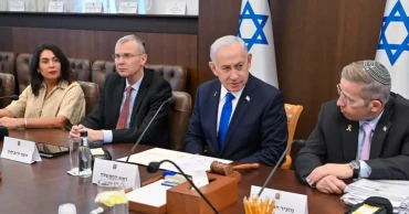 Israeli parliament approves budget, enabling Netanyahu to avoid early elections
