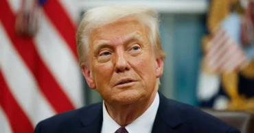 Trump says Iran ‘wants to make a deal’ but Tehran denies talks as deadline extended