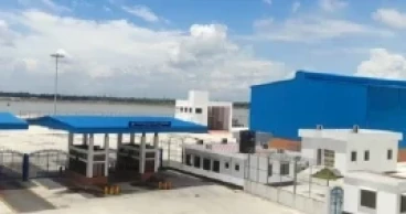 Business leaders urge waiving charges at port due to delayed shipment