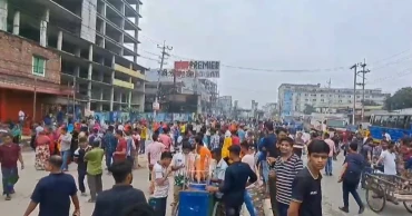 Garment workers block Dhaka-Tangail highway in Gazipur over unpaid wages