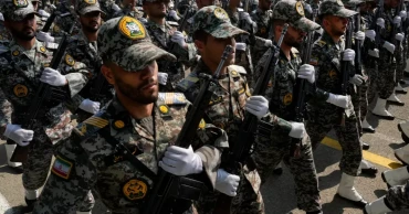 Iran prepares for huge military response amid Israeli tensions