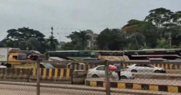Eid rush swells traffic on Dhaka-Chattogram highway