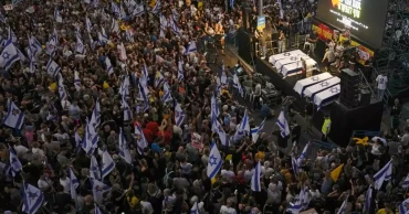 Israelis erupt in protest to demand a cease-fire after 6 more hostages die in Gaza