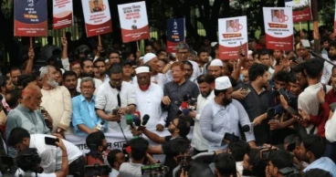 11- party alliance marches on parliament, submits memorandum demanding law on enforced disappearance