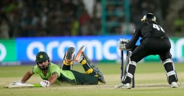 ICC Champions Trophy 2025: New Zealand outclass Pakistan after Young, Latham hit centuries