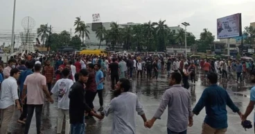 Over 50 injured as clashes erupt between students and police during students rally in Khulna