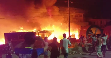 Fire at jhut warehouse in Narayanganj damages several shops, depots