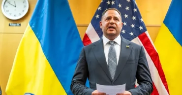 Ukrainian anti-graft raid targets top aide to Zelenskyy