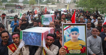 US military launches new strikes on Iran as clashes escalate over shipping routes
