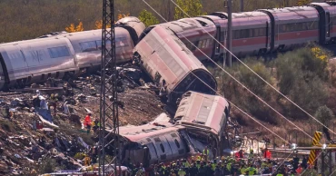 Spain high-speed train collision kills at least 68, dozens injured