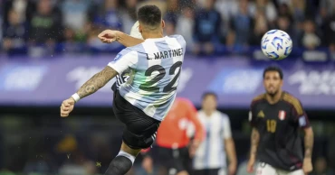 Argentina beats Peru to close in on World Cup spot from South American qualifying