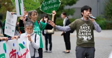 Tokyo park faces environmental protests over cutting trees