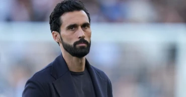 Fulham coach Arbeloa fined £25,000 over comments on referee after Man United draw