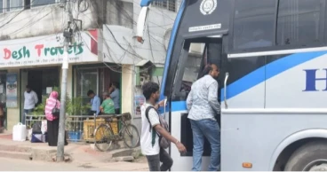 Bus services disrupted on Natore-Rajshahi route due to owners’ dispute