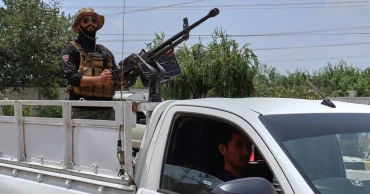 Raid on Pakistani police post kills 11 officers, 15 attackers