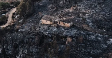 Spain wildfire death toll rises to 12 as firefighters battle massive blaze
