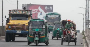 Battery-powered rickshaws now take over Bhulta Flyover