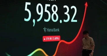 Asian stocks advance after Wall Street gains, oil prices climb over 1%