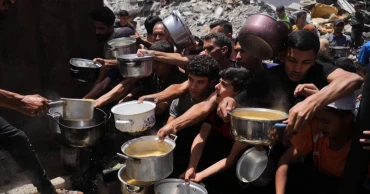 Israel eases Gaza blockade slightly; only 5 aid trucks enter since Monday