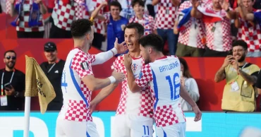 Croatia stays alive for World Cup knockout race and eliminates Panama with 1-0 win