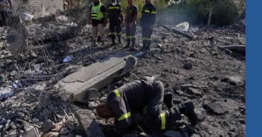 Israeli airstrikes in southern Lebanon kill 9, injure 13