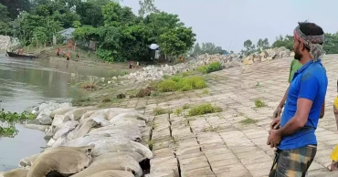 Erosion sparks panic, Tk 629cr Kurigram embankment on the brink