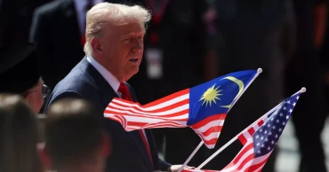 Trump attends Thailand-Cambodia ceasefire signing during Malaysia visit