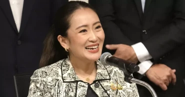 Daughter of former Thai Prime Minister Thaksin will be nominated as new leader in parliamentary vote