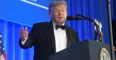 Trump returns to White House correspondents' dinner with jokes, criticism and calls for press respect