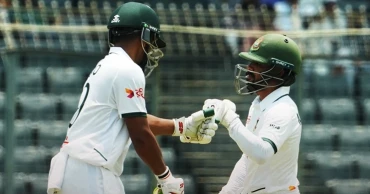 Shanto, Mominul lead Bangladesh recovery after shaky start
