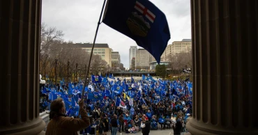Albertans vote on independence process as Carney seeks to keep Canada united