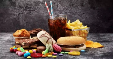 Cutting ultra-processed foods may ease depression symptoms: Study