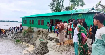 Rivers swallow nine schools, put six more in Gaibandha at risk
