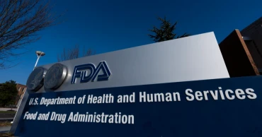 FDA limits toxic lead in some baby foods