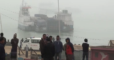 Dense fog: Ferry services resume on two river routes in Manikganj