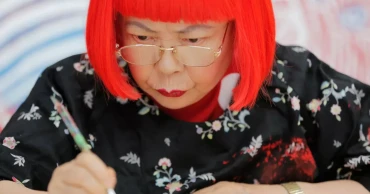 Japanese artist Yayoi Kusama, known for polka dots, dies at 97